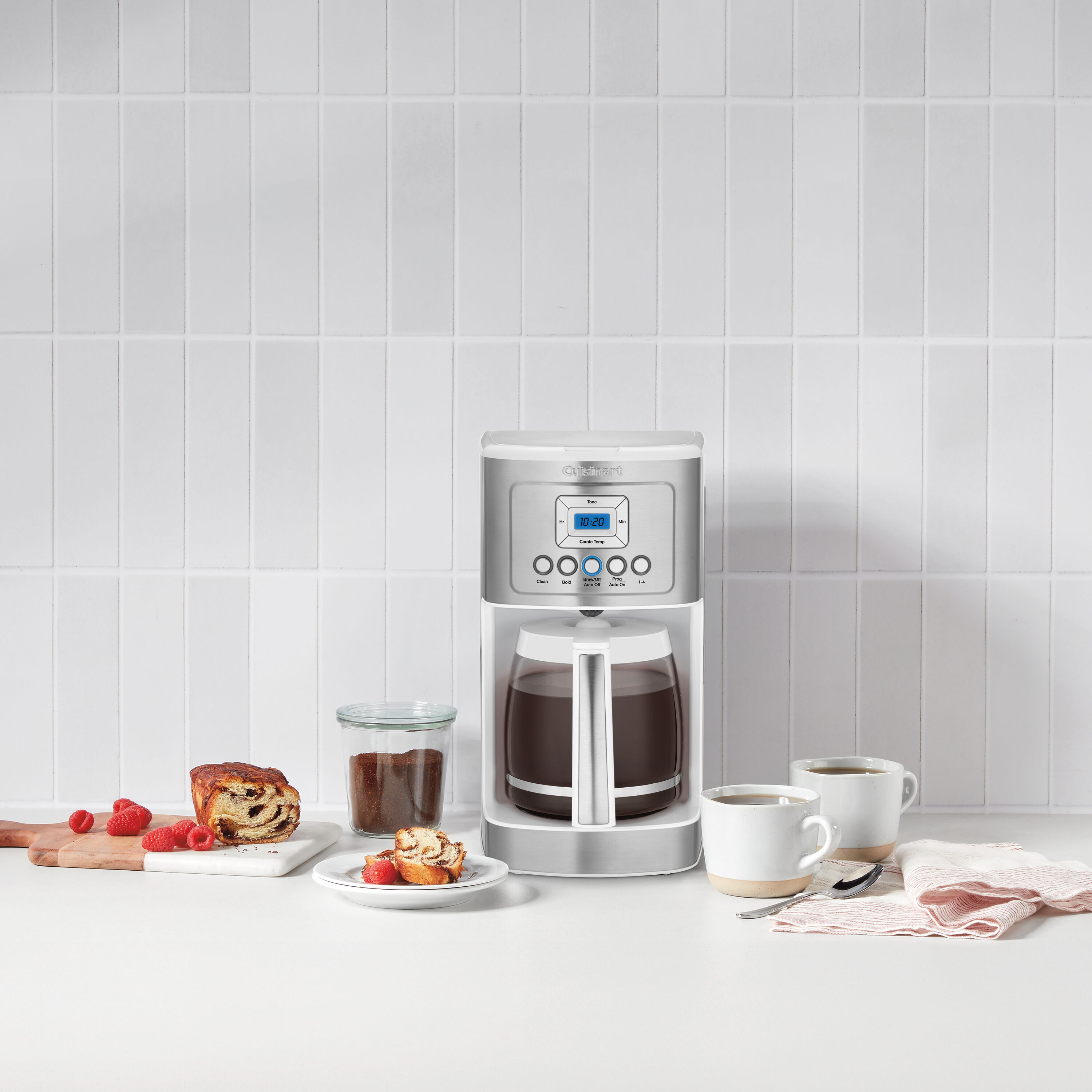 e64a8e081f7214b4b270414ad11cfc0c